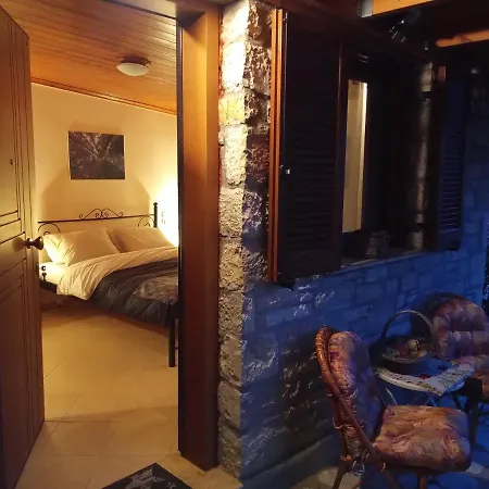 τείχιο μπουτίκ - Tihio Boutique - πέτρινος * Tichio