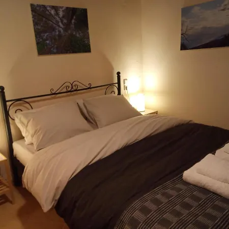 τείχιο μπουτίκ - Tihio Boutique - πέτρινος * Tichio