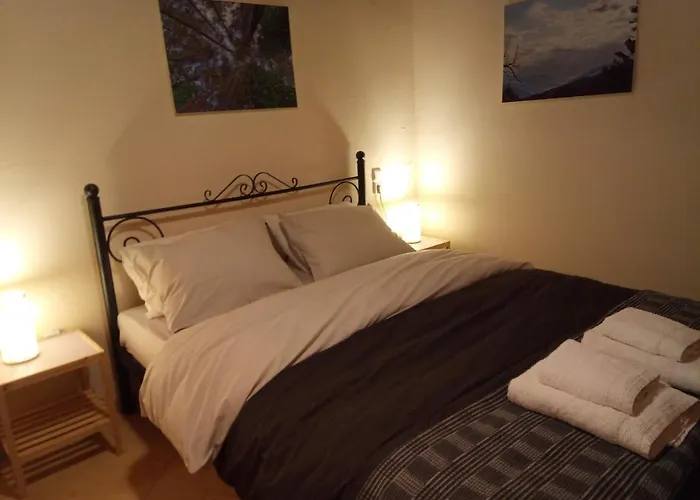 τείχιο μπουτίκ - Tihio Boutique - πέτρινος * Tichio